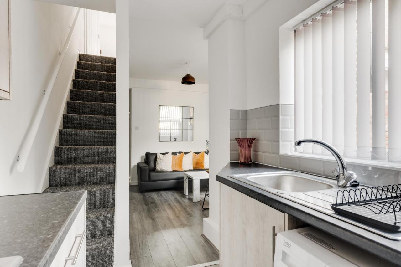 Vichy - Strathcona Suites, Houses In Wavertree 리버풀 외부 사진